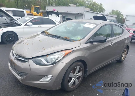 2013 Hyundai Elantra Gls из США, поврежденный, VIN 5NPDH4AE8DH417435